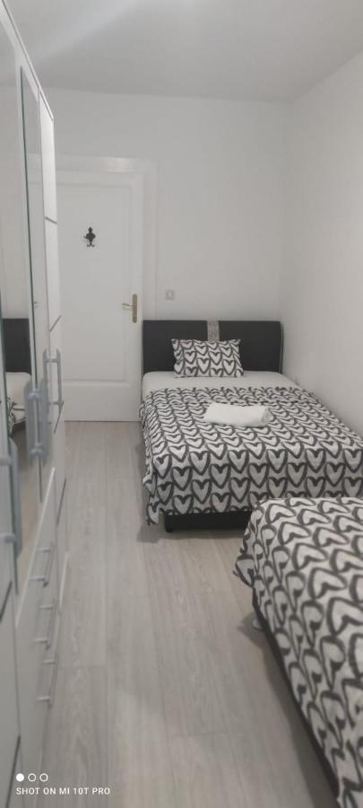 Apartman R&R,3 Room Apartman In The Center Sibenik Šibenik Exterior foto